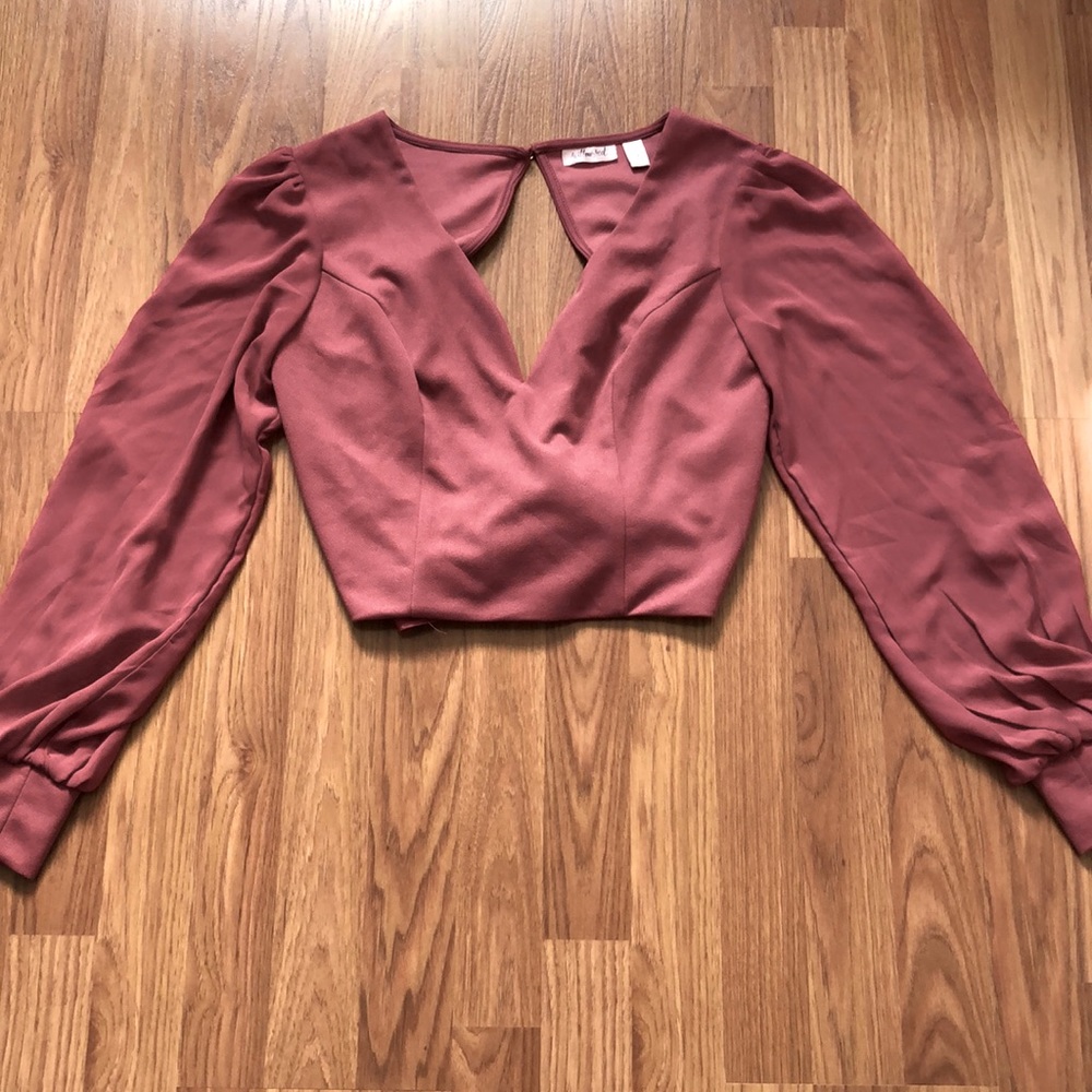 Willow&Root Open Back Long Sleeve Crop Top Sz M